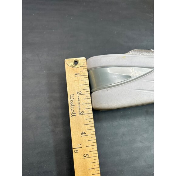 Bzees Womens Metallic Silver Cross Strap Slide Sandals Size 10 Lightweight Cushi - Picture 5 of 8